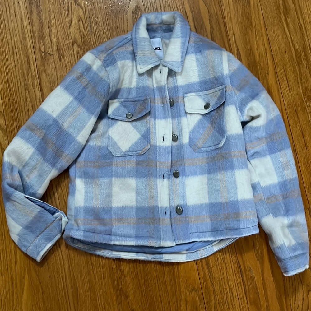 Like new shacket from RSQ (Tilly’s)size large